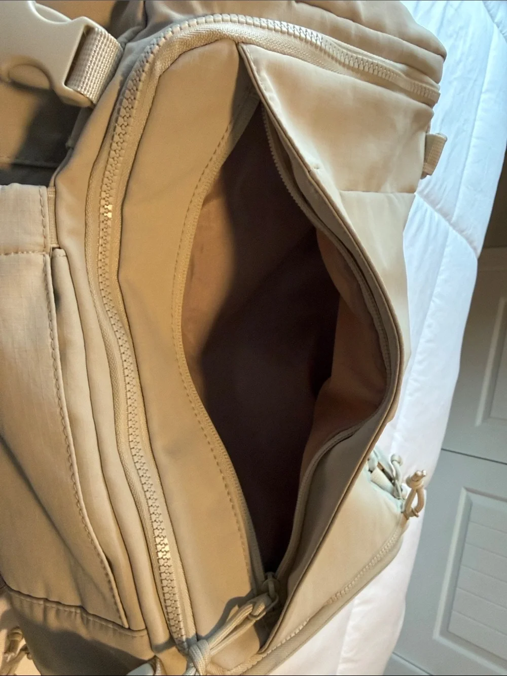Versatile Beige Women's Travel Backpack - 28L - Picture 7 of 13